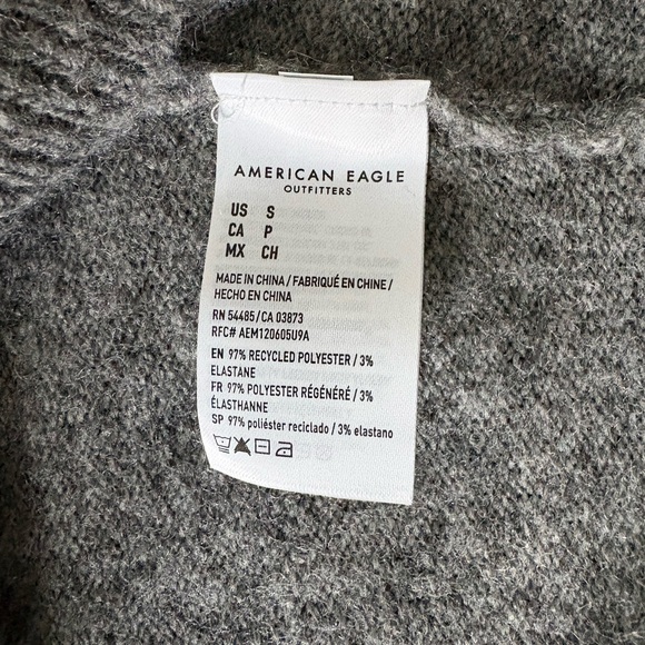NWT American Eagle crewneck sweater S - Picture 4 of 4